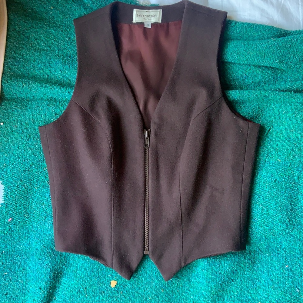 Henri Bendel brown vest